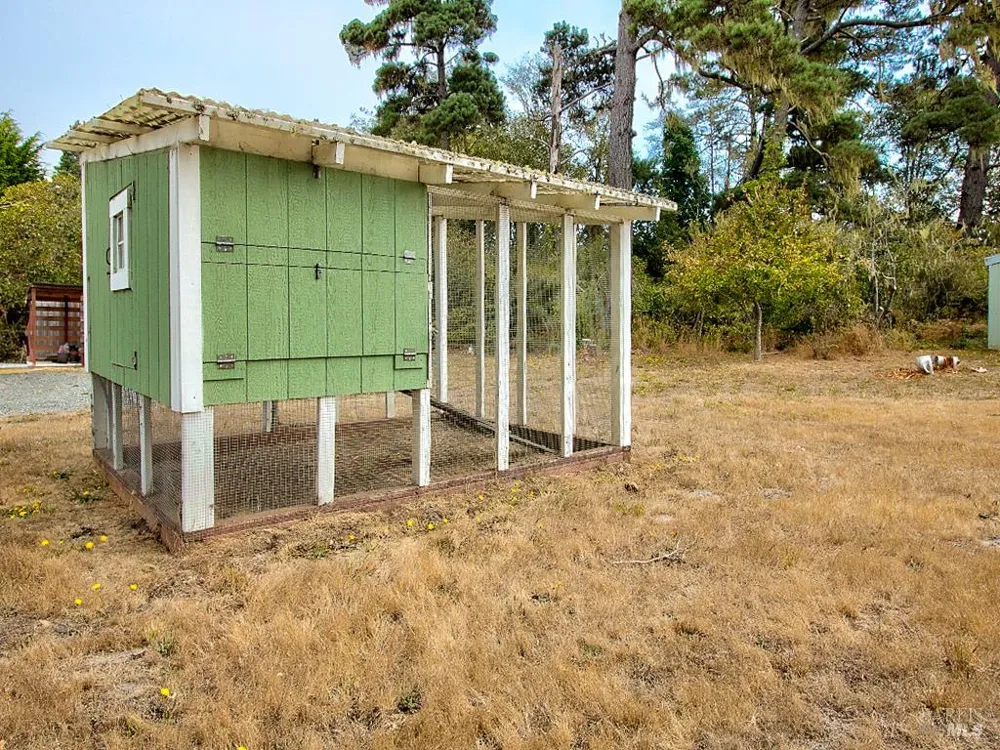 32840 Boice Lane Fort Bragg, CA 95437