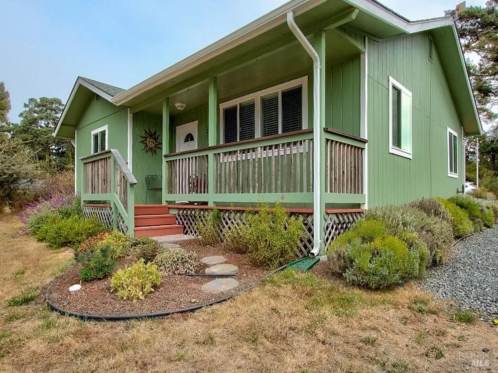 32840 Boice Lane Fort Bragg, CA 95437