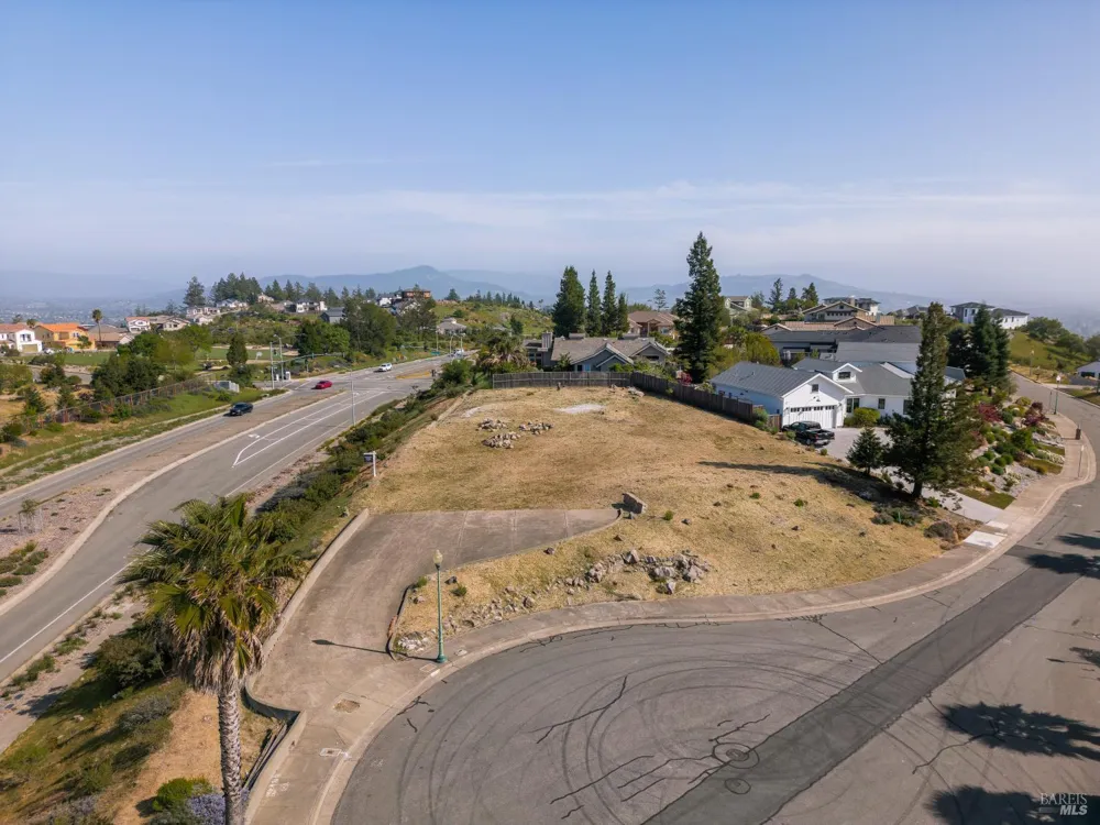 3874 Rocky Point Way Santa Rosa, CA 95404