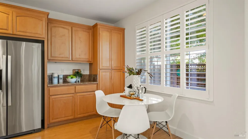 84 Pinheiro Circle Novato, CA 94945
