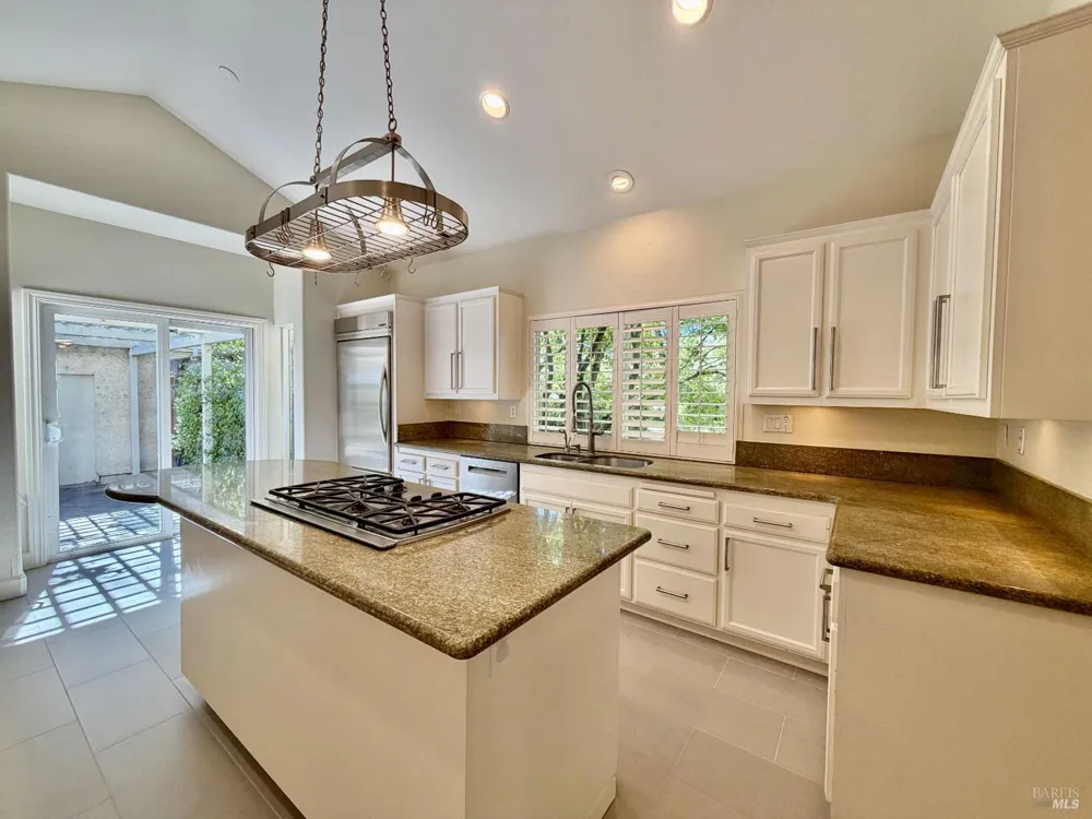 1185 Starr Avenue St. Helena, CA 94574