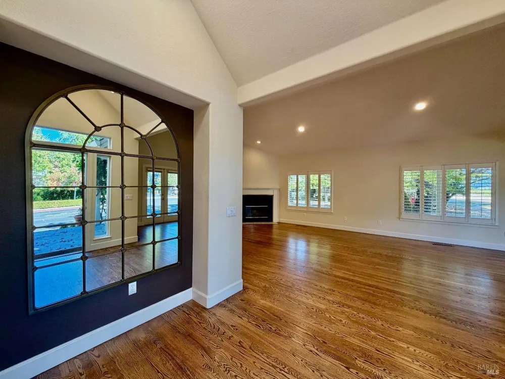 1185 Starr Avenue St. Helena, CA 94574