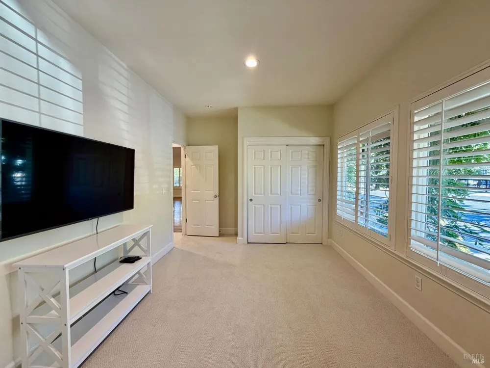1185 Starr Avenue St. Helena, CA 94574