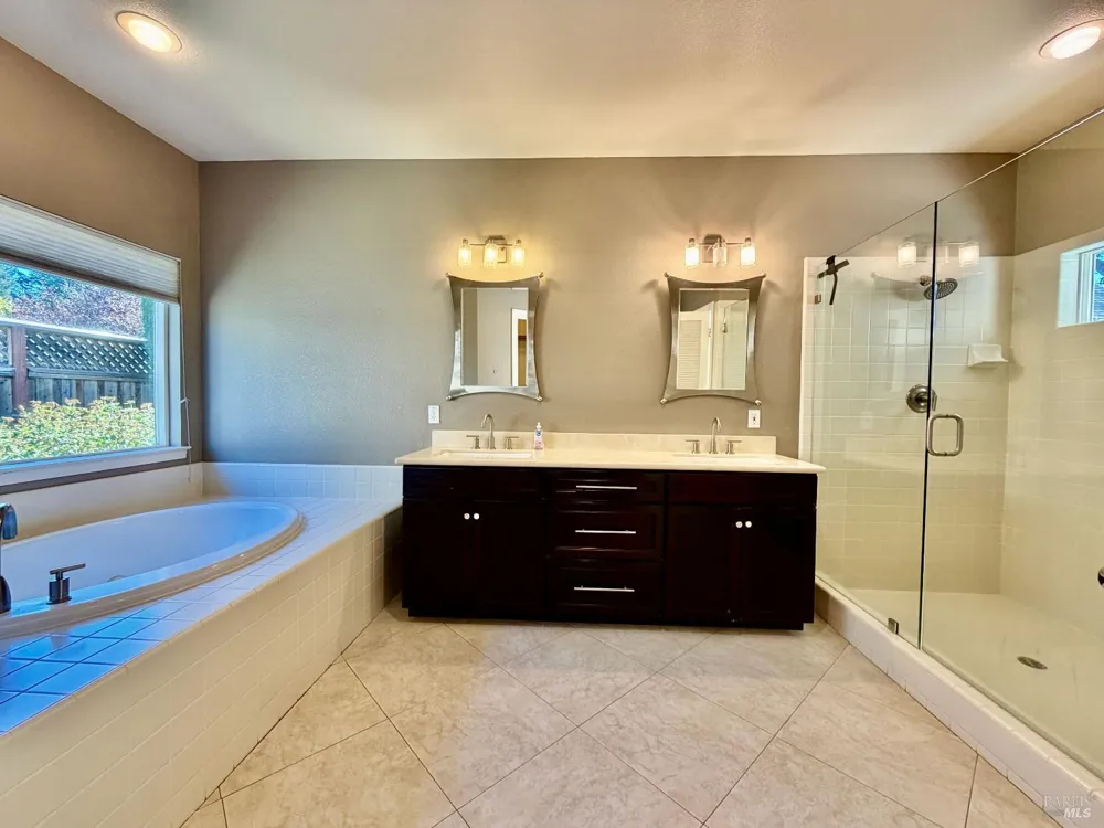 1185 Starr Avenue St. Helena, CA 94574