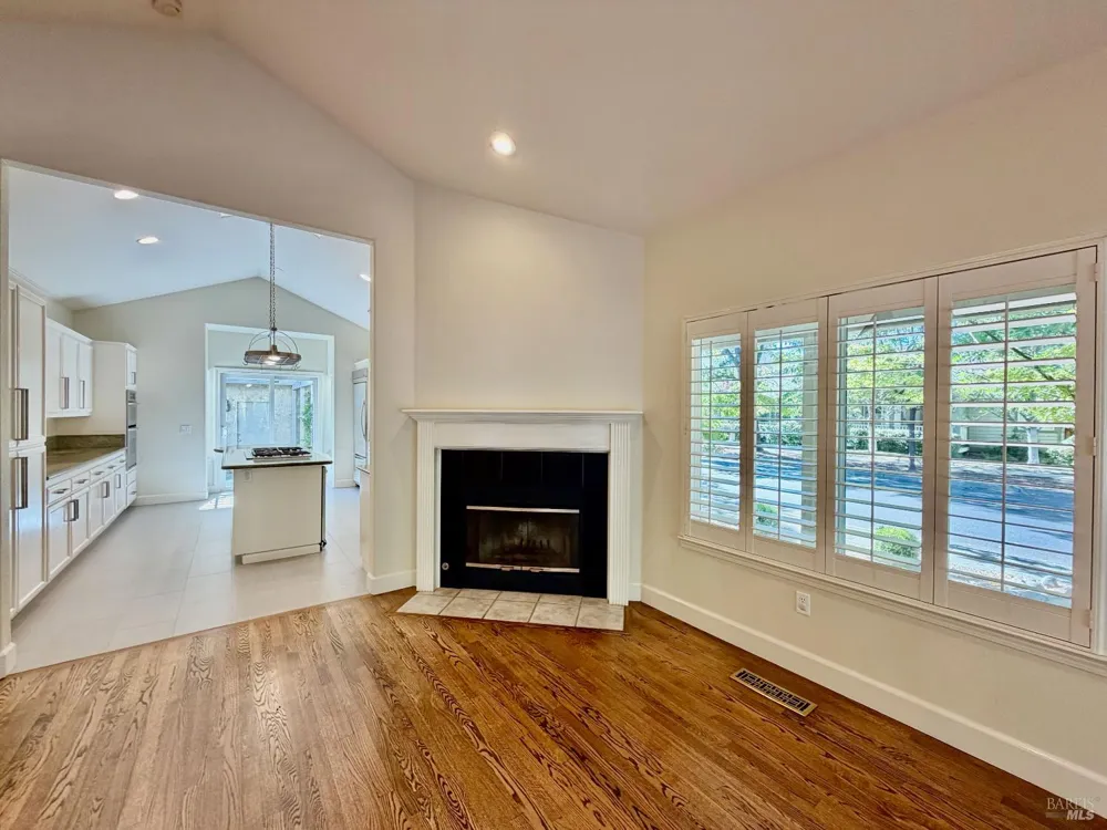 1185 Starr Avenue St. Helena, CA 94574