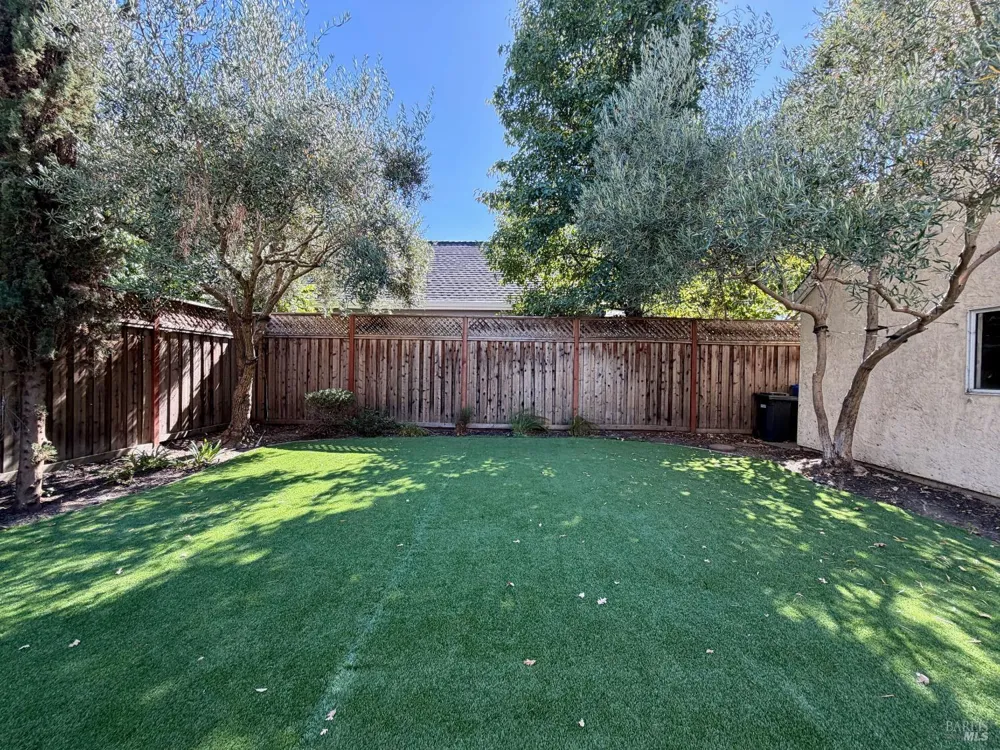 1185 Starr Avenue St. Helena, CA 94574