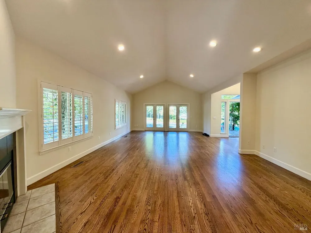 1185 Starr Avenue St. Helena, CA 94574