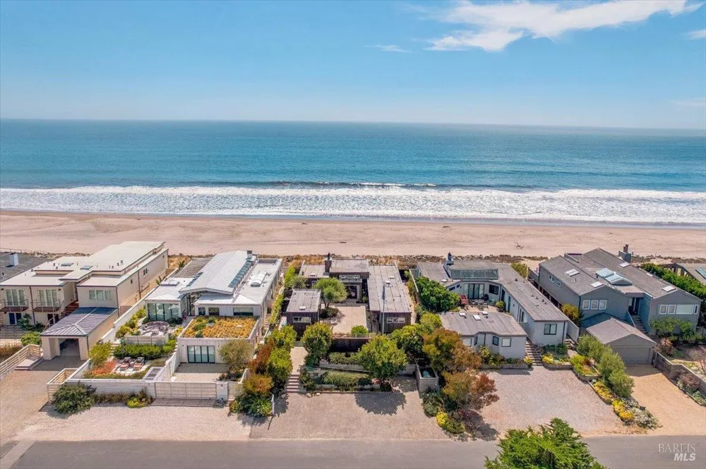 290 Seadrift Road Stinson Beach, CA 94970