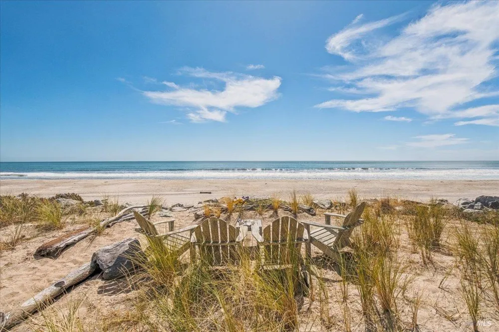 290 Seadrift Road Stinson Beach, CA 94970