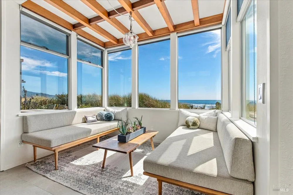290 Seadrift Road Stinson Beach, CA 94970