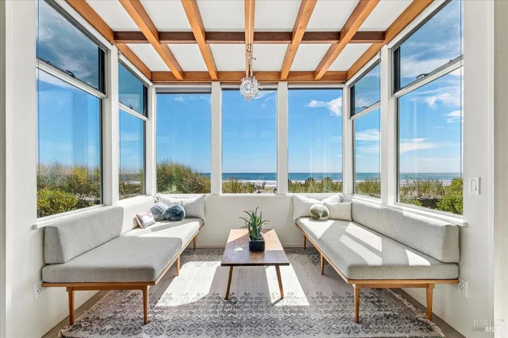 290 Seadrift Road Stinson Beach, CA 94970