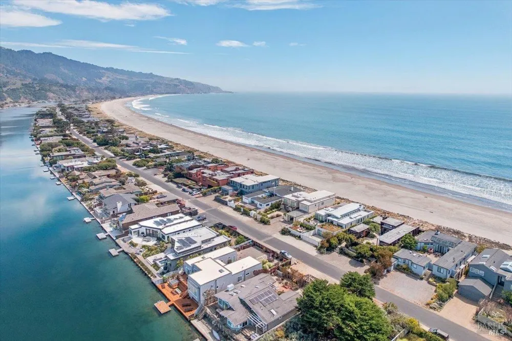 290 Seadrift Road Stinson Beach, CA 94970