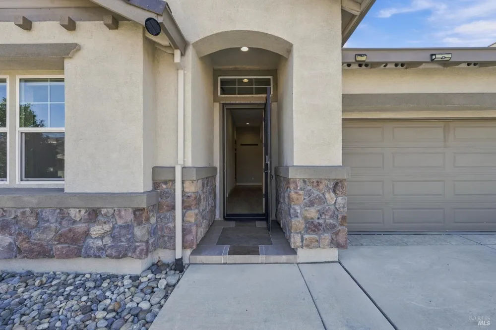 1985 Hancock Drive Fairfield, CA 94533
