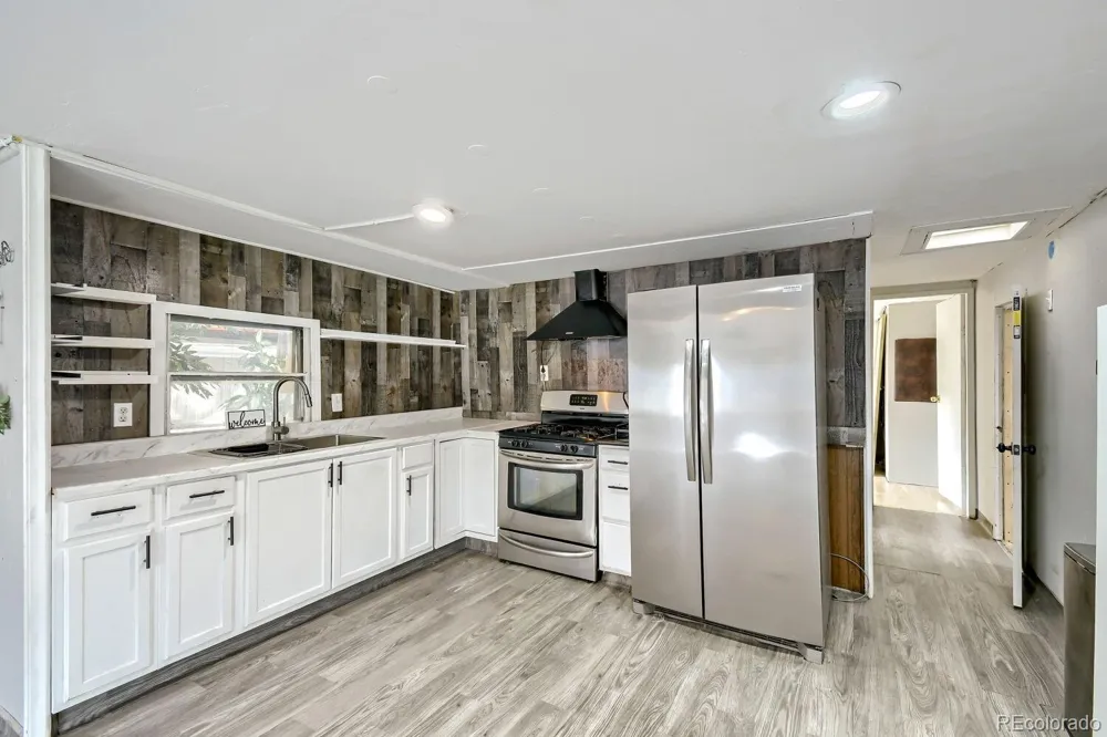 10201 Riverdale Road Thornton, CO 80229
