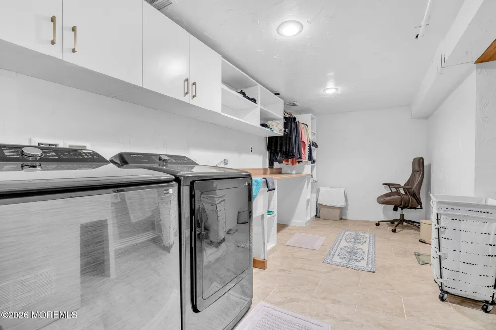 77 Michael Road Spotswood, NJ 08884
