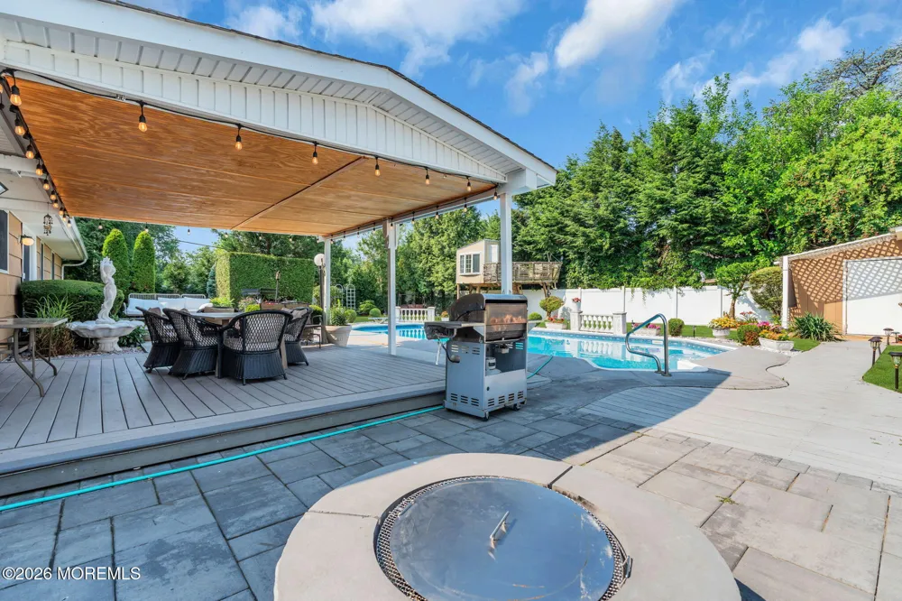 77 Michael Road Spotswood, NJ 08884