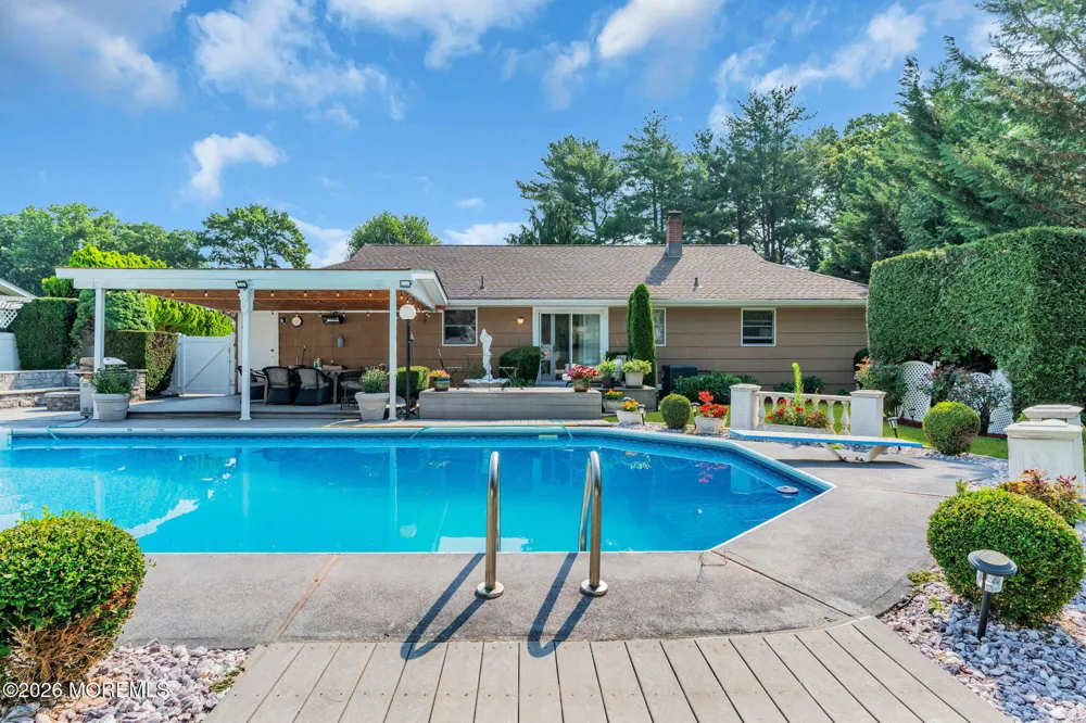 77 Michael Road Spotswood, NJ 08884