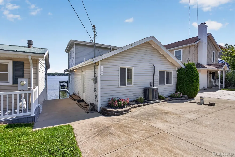 2400 Geneva Highway Rollin Township, MI 49253