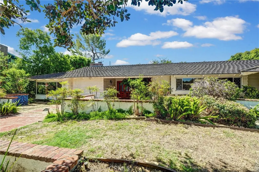 1112 Charwood Lane North Tustin, CA 92705
