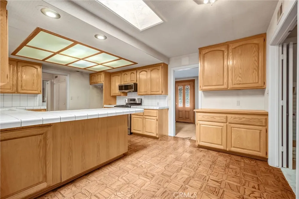 1112 Charwood Lane North Tustin, CA 92705