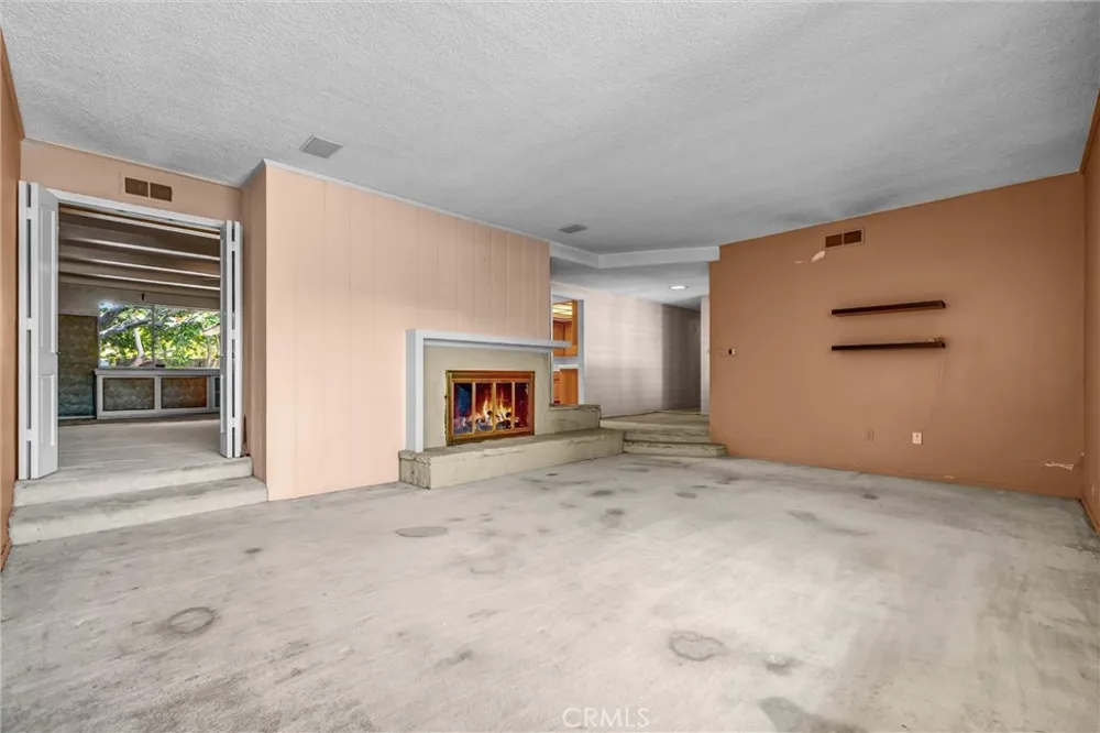 1112 Charwood Lane North Tustin, CA 92705
