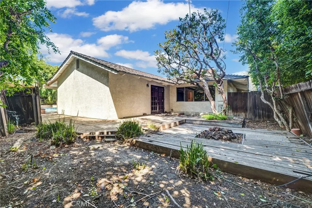 1112 Charwood Lane North Tustin, CA 92705