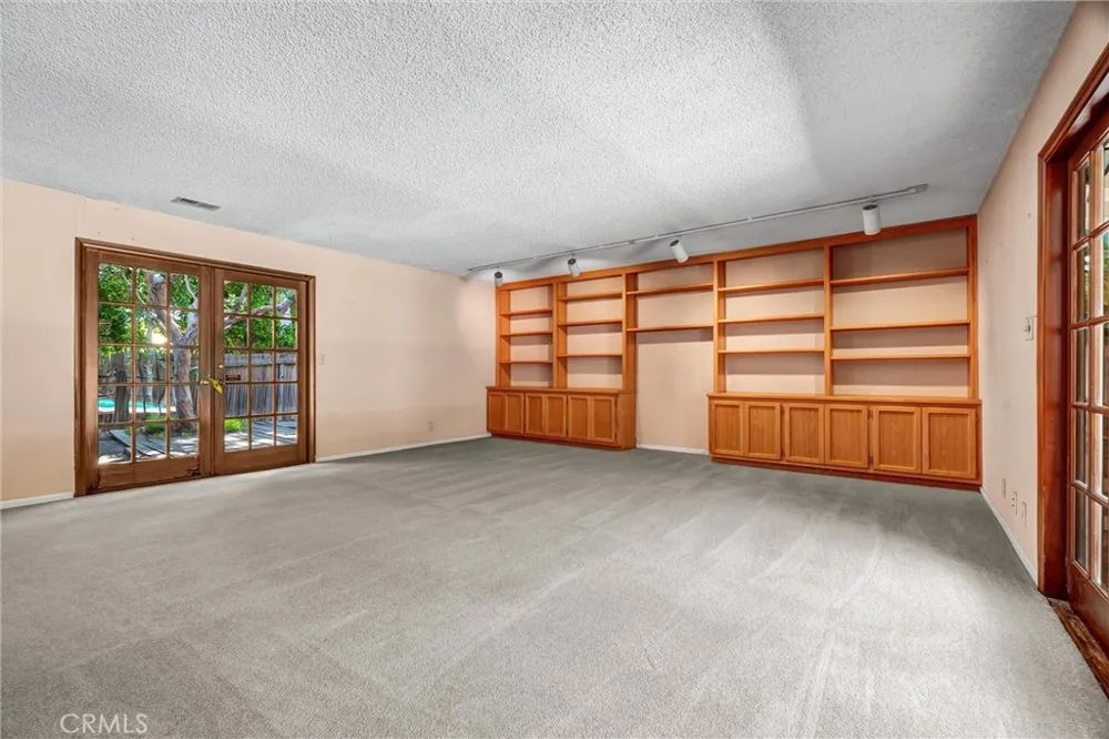 1112 Charwood Lane North Tustin, CA 92705