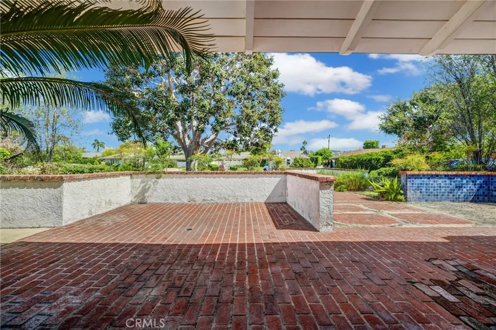 1112 Charwood Lane North Tustin, CA 92705