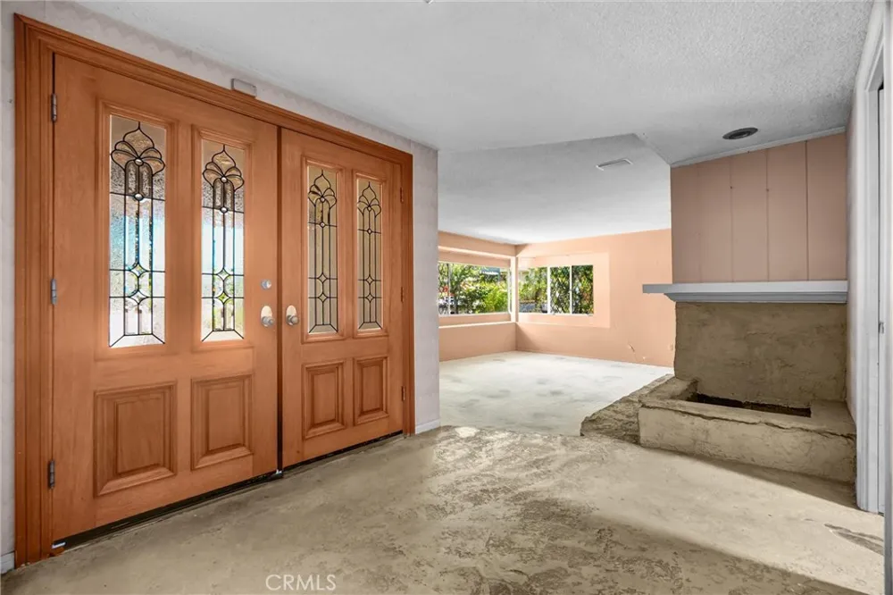 1112 Charwood Lane North Tustin, CA 92705