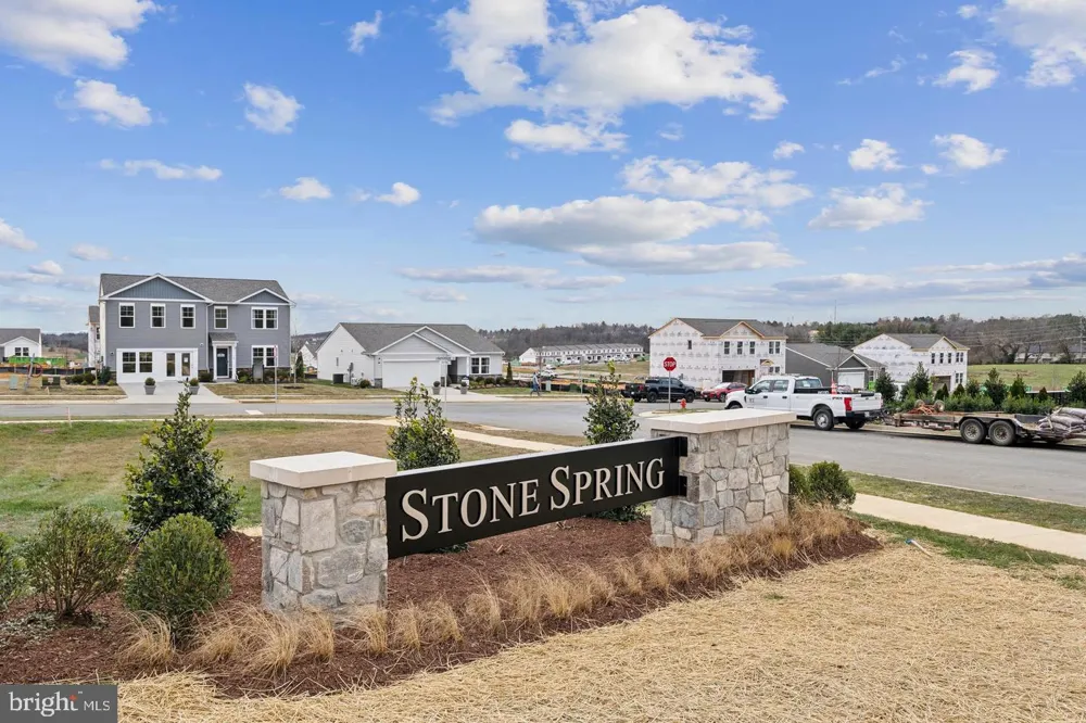 17 UPLAND ROAD Charles Town, WV 25414