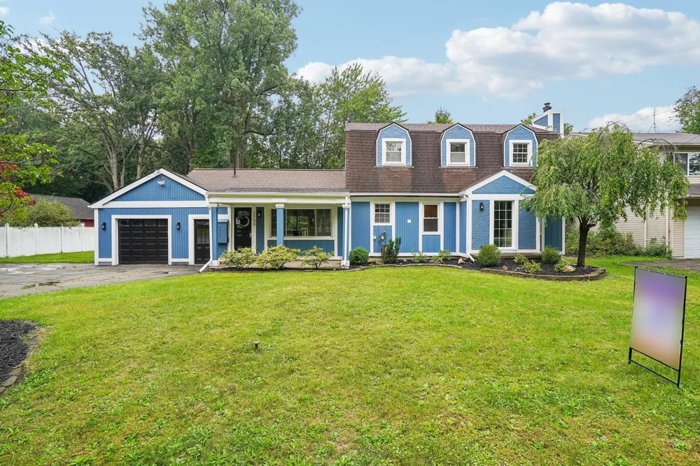 1150 Bangor Road Waterford, MI 48328