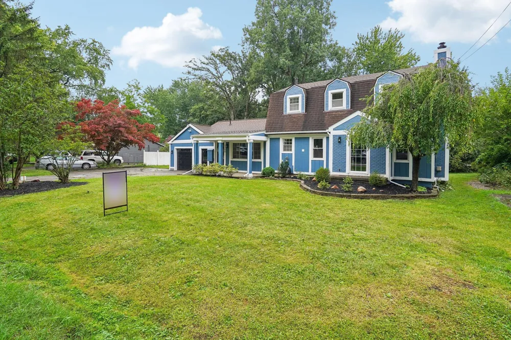 1150 Bangor Road Waterford, MI 48328