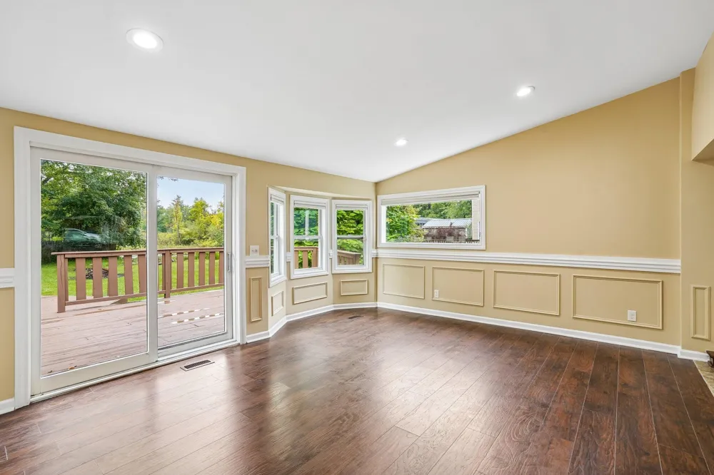 1150 Bangor Road Waterford, MI 48328
