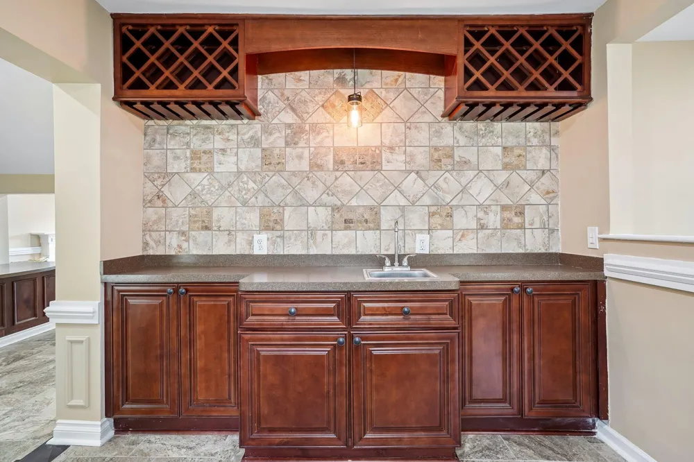1150 Bangor Road Waterford, MI 48328
