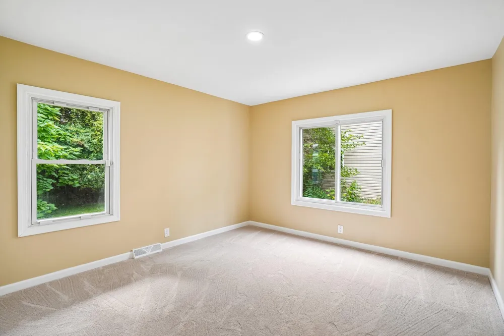 1150 Bangor Road Waterford, MI 48328