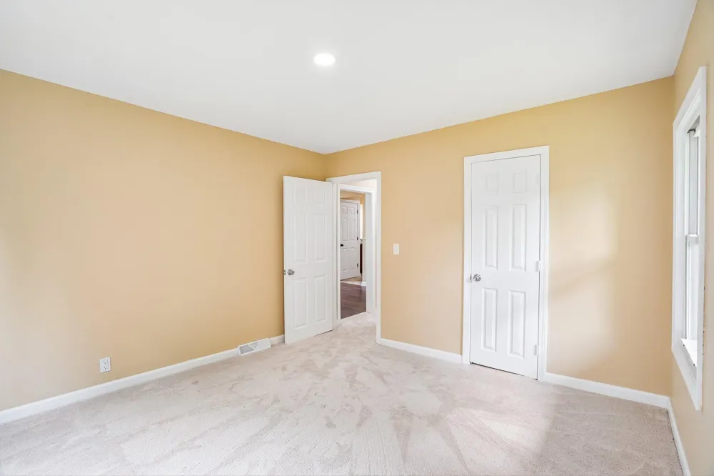 1150 Bangor Road Waterford, MI 48328