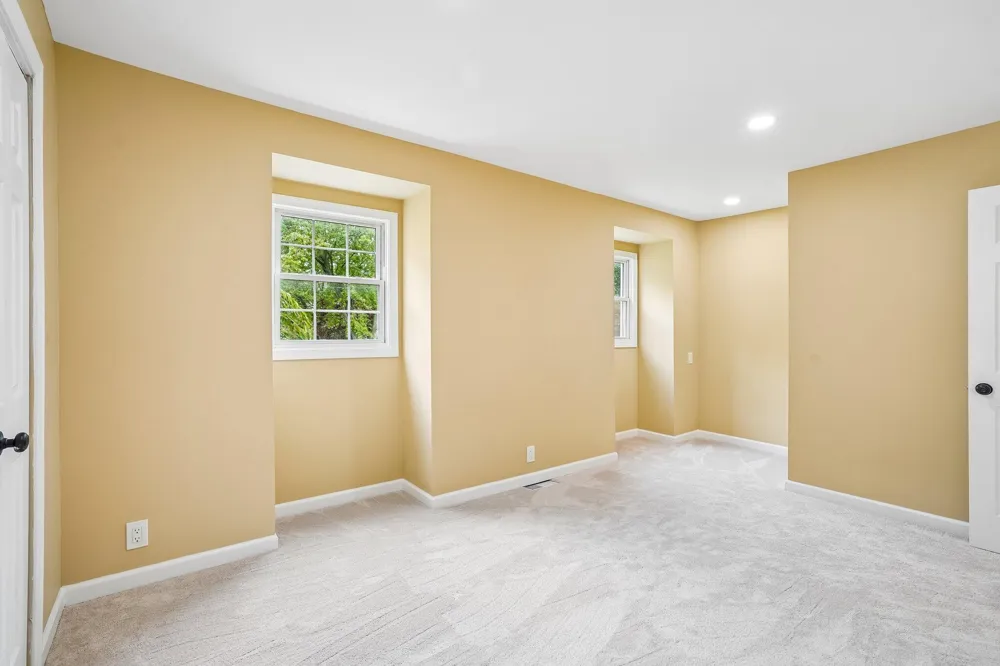 1150 Bangor Road Waterford, MI 48328