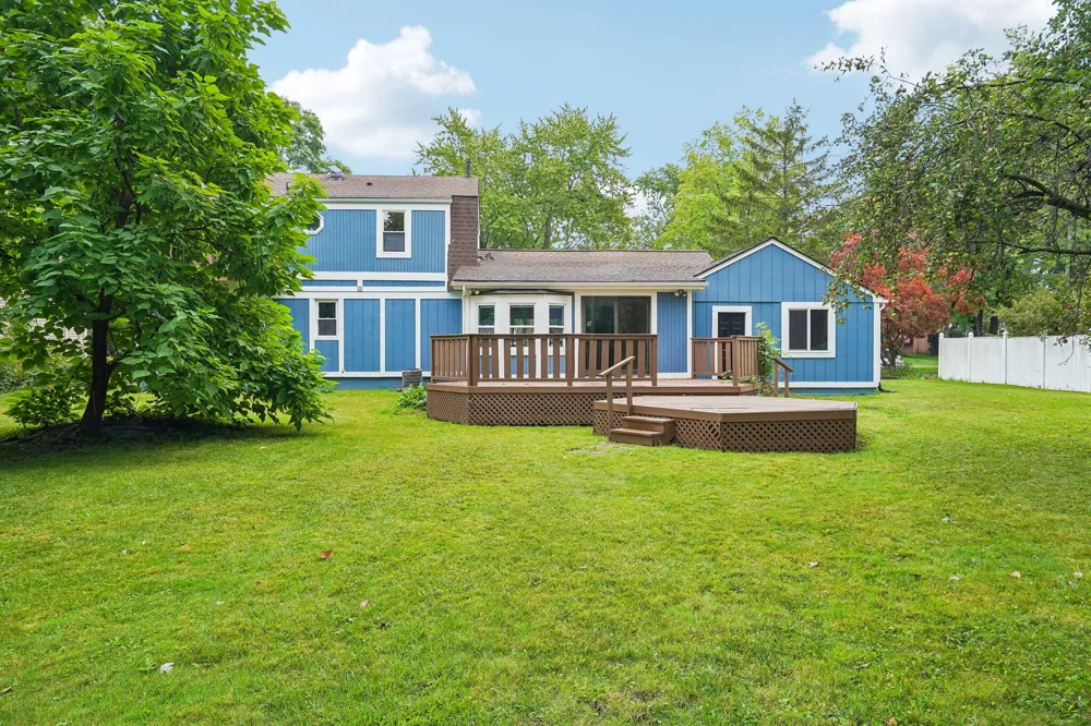 1150 Bangor Road Waterford, MI 48328