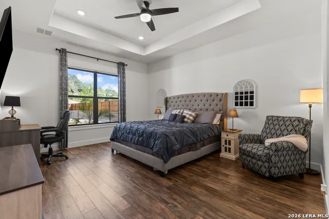 227 PARADISE HLS New Braunfels, TX 78132