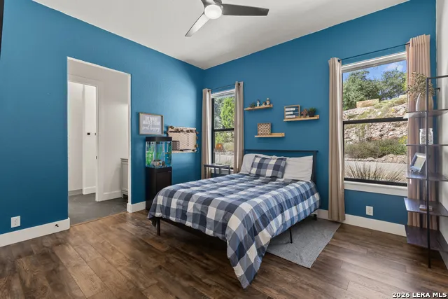 227 PARADISE HLS New Braunfels, TX 78132