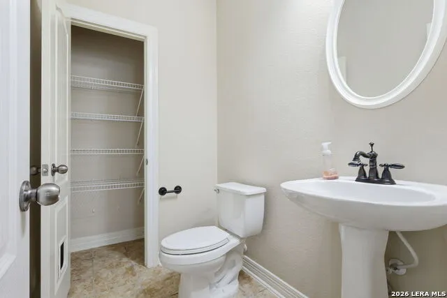18711 Millhollow San Antonio, TX 78258