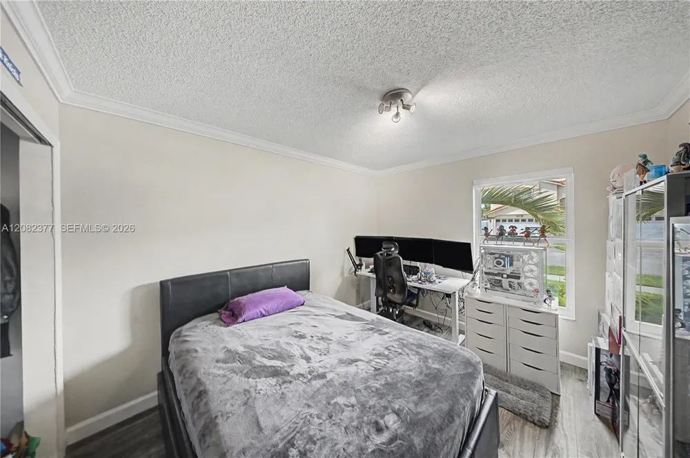 14220 SW 92nd St Miami, FL 33186