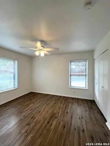 136 Valley Oak Dr Schertz, TX 78154