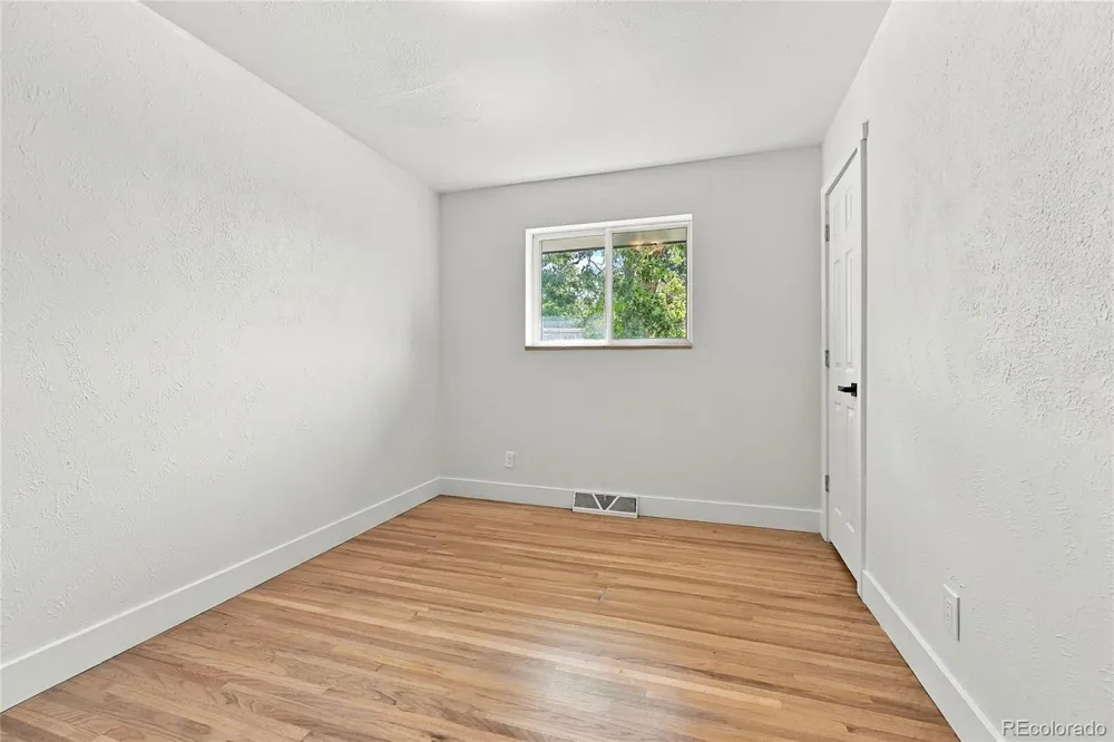11213 W Briarwood Drive Lakewood, CO 80226