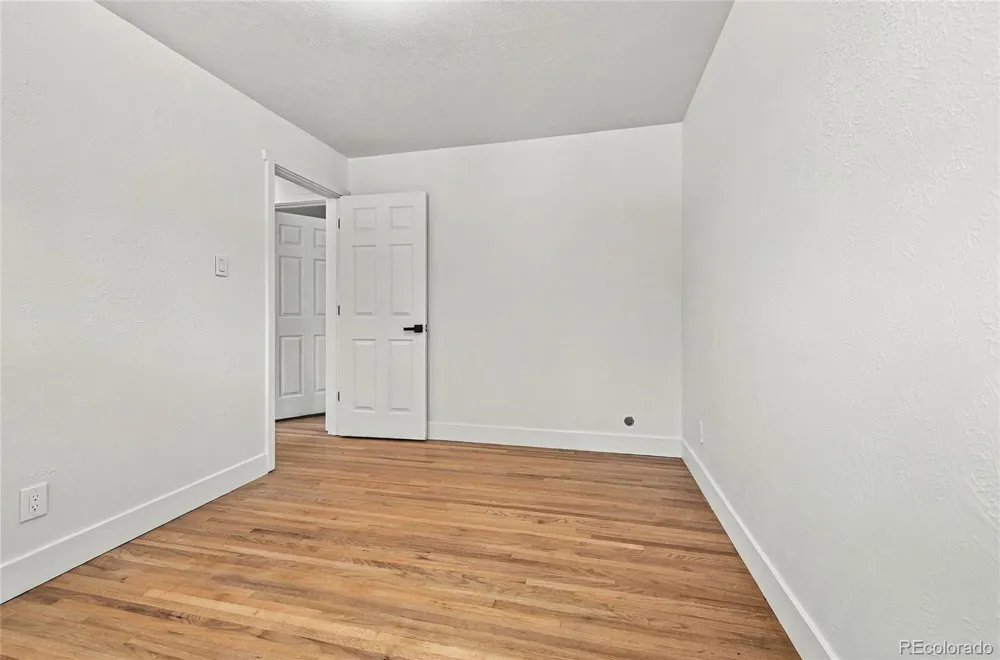 11213 W Briarwood Drive Lakewood, CO 80226