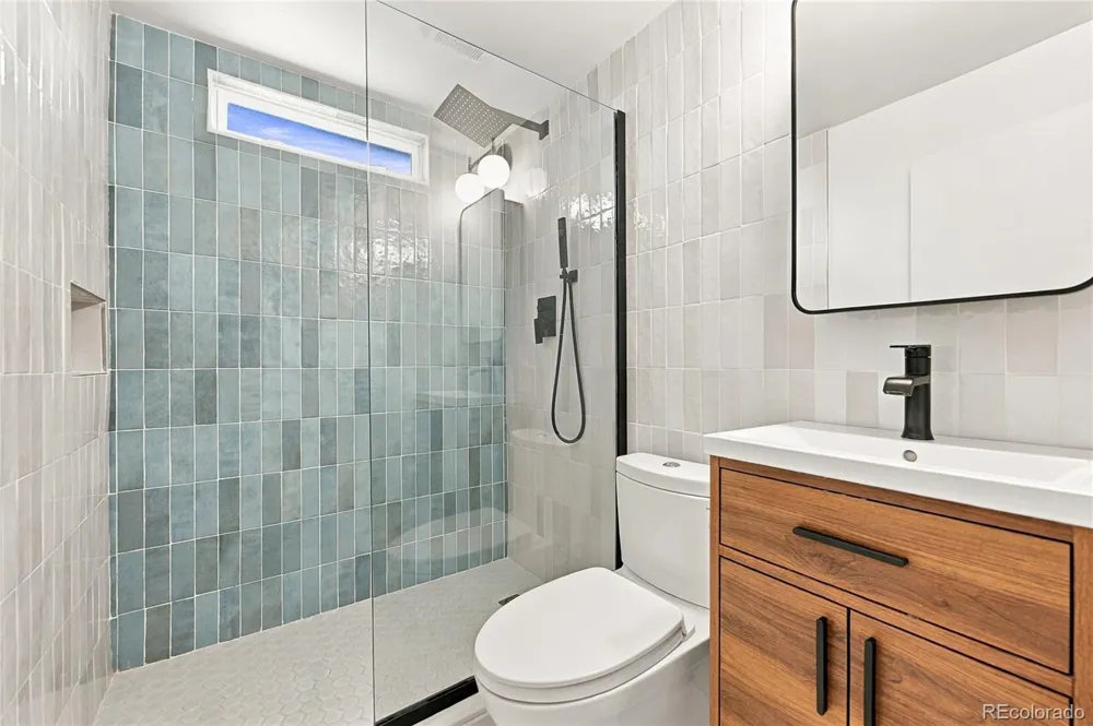 11213 W Briarwood Drive Lakewood, CO 80226