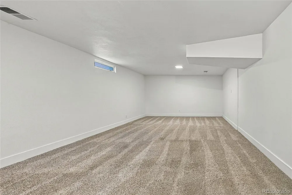 11213 W Briarwood Drive Lakewood, CO 80226