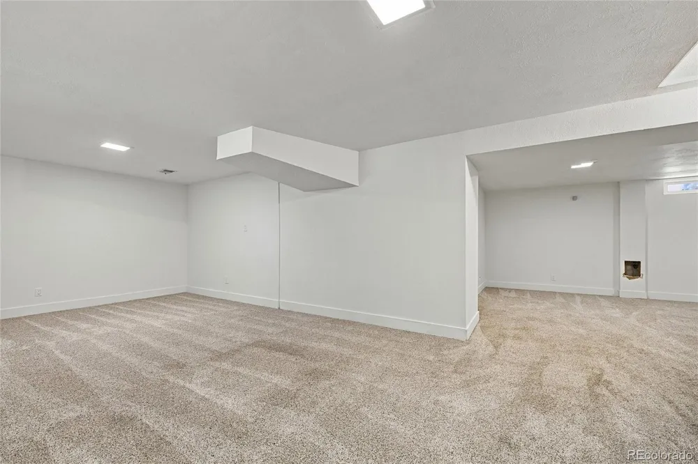 11213 W Briarwood Drive Lakewood, CO 80226