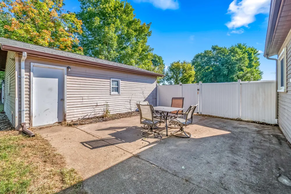 177 Smith Street Coldwater, MI 49036