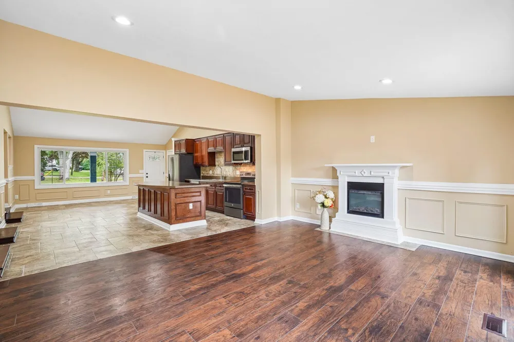 1150 Bangor Road Waterford Charter Township, MI 48328